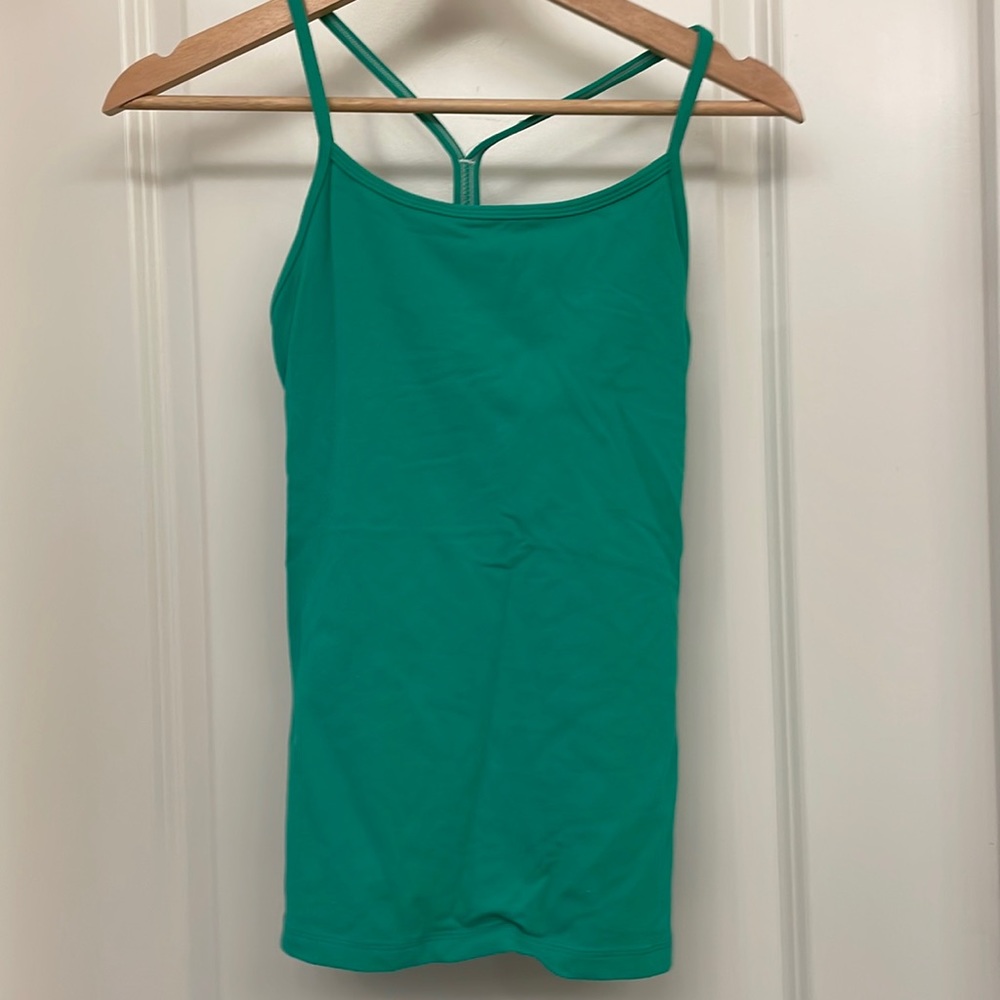 Lululemon bra tank size 6